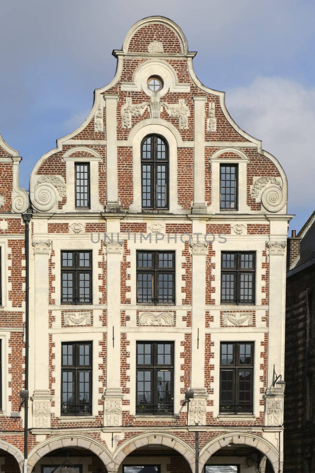 The townhall and the Grand place in the French Arras