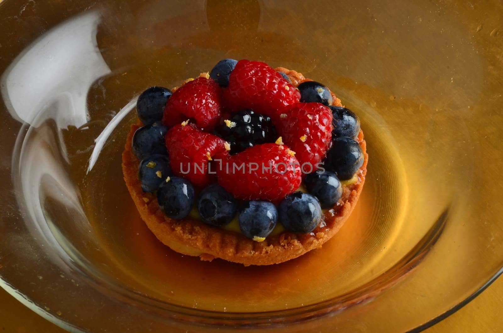 fresh red fruit pie in restaurant