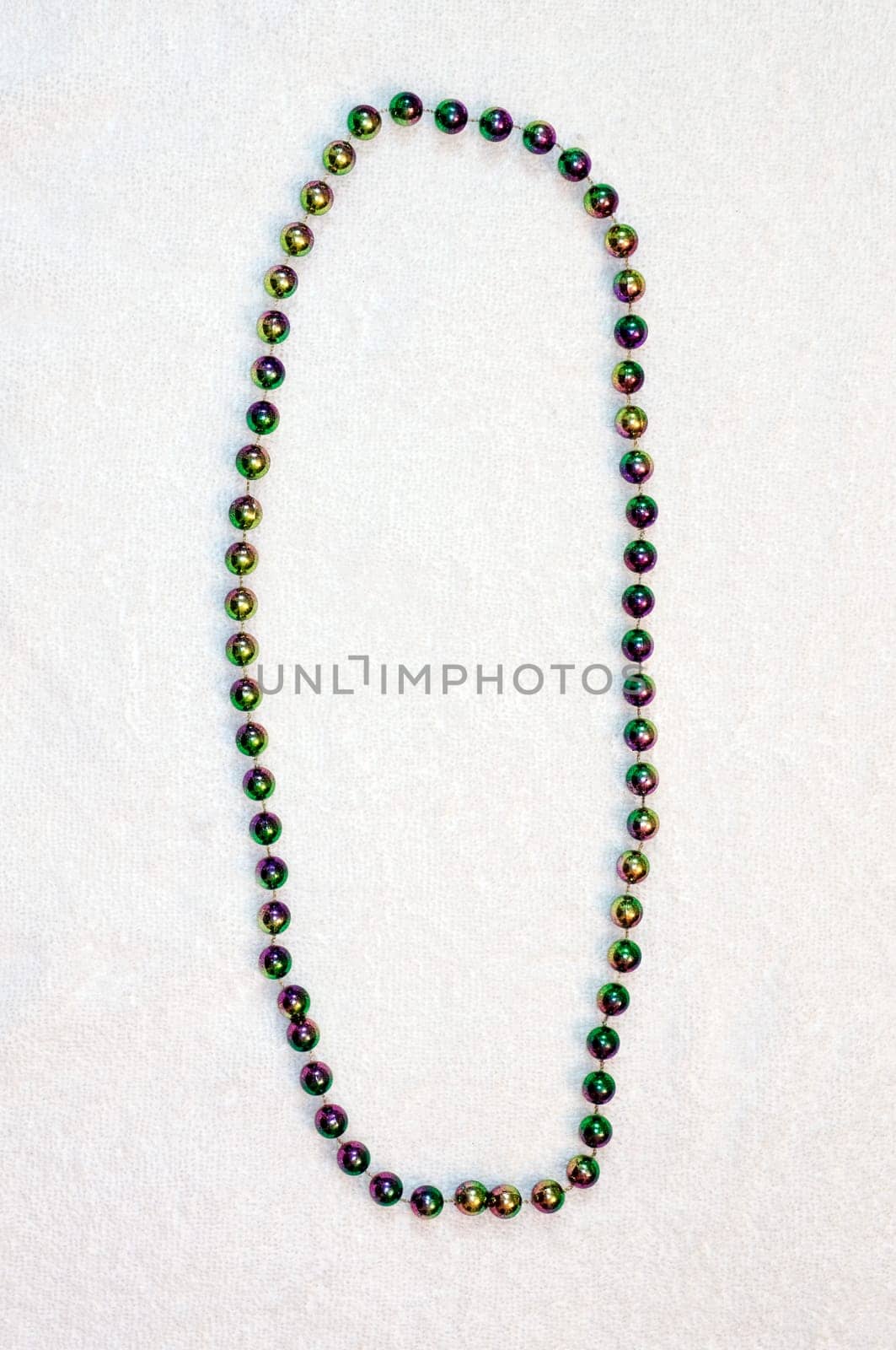 bead mardi gras fat tuesday shiny carnivale holiday