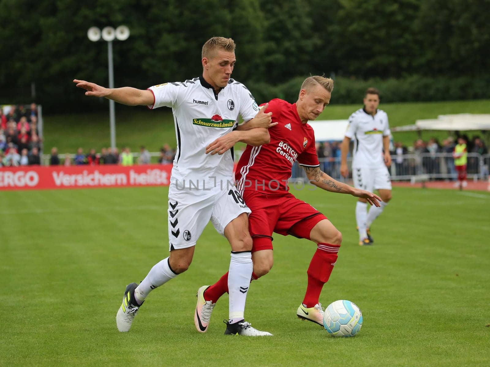 Nils Petersen (SC Freiburg,Li.) at the DFB-Pokalspiel 2017/18 VfB Germania Halberstadt - SC Freiburg on 12.08.2017