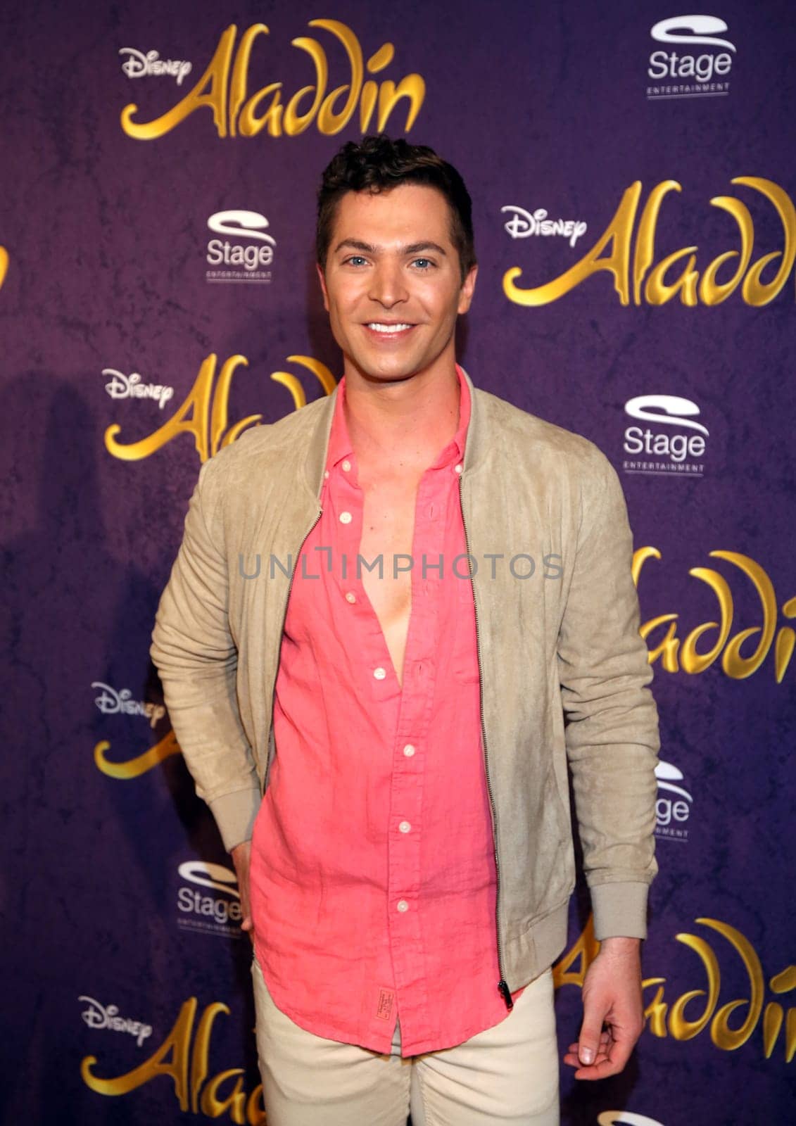 Julian David ,. Red carpet at the benefit concert ALADDIN & FRIENDS IN CONCERT in the Neue Flora,Hamburg