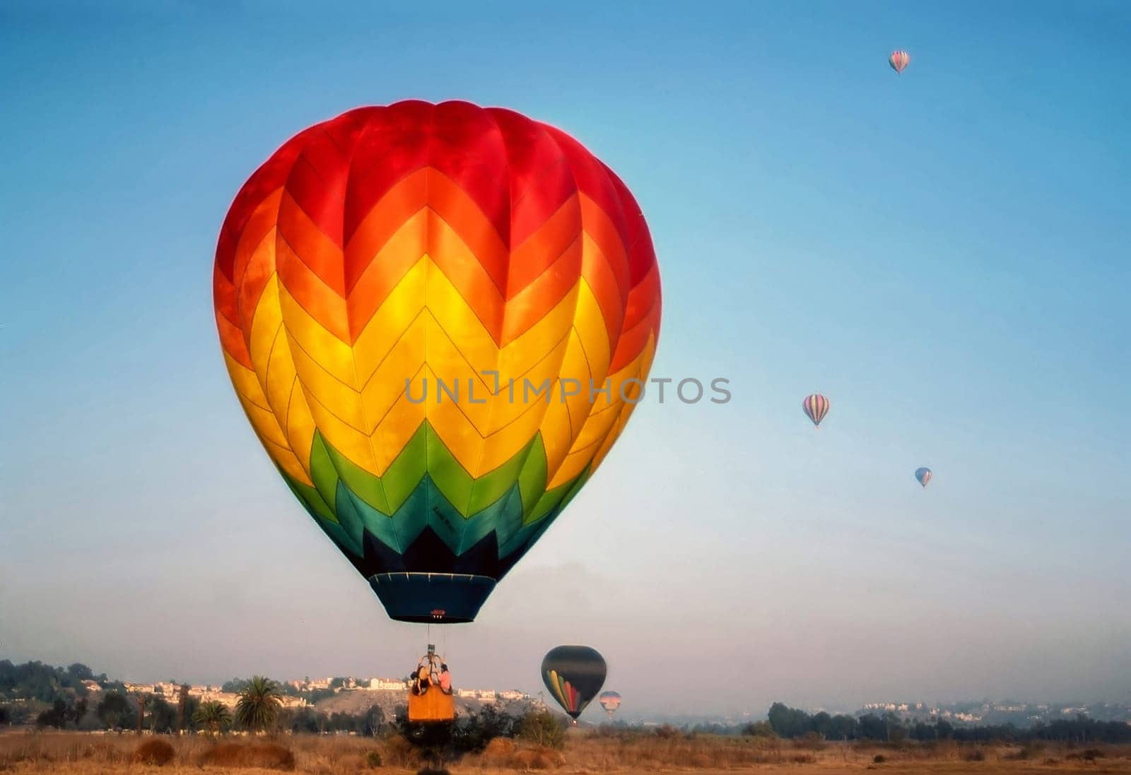 Hor air baloon in California