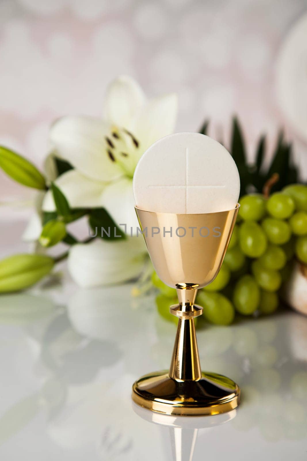 Eucharist, sacrament of communion background