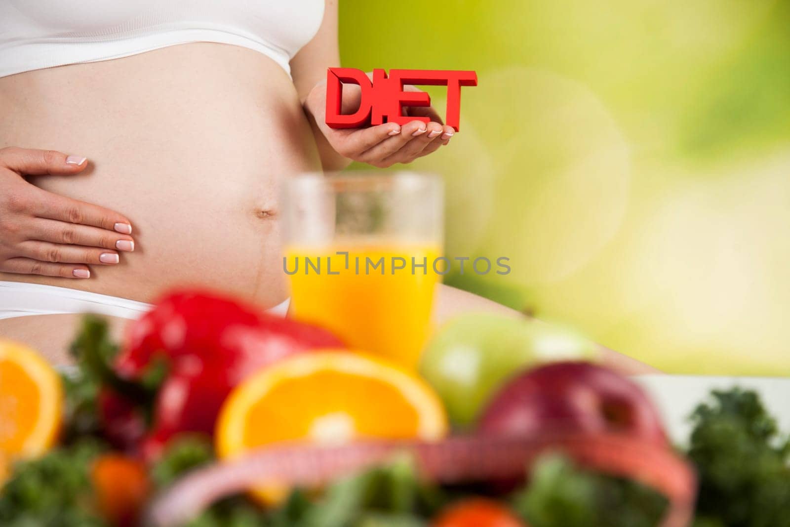 Pregnancy and nutrition, vitamins