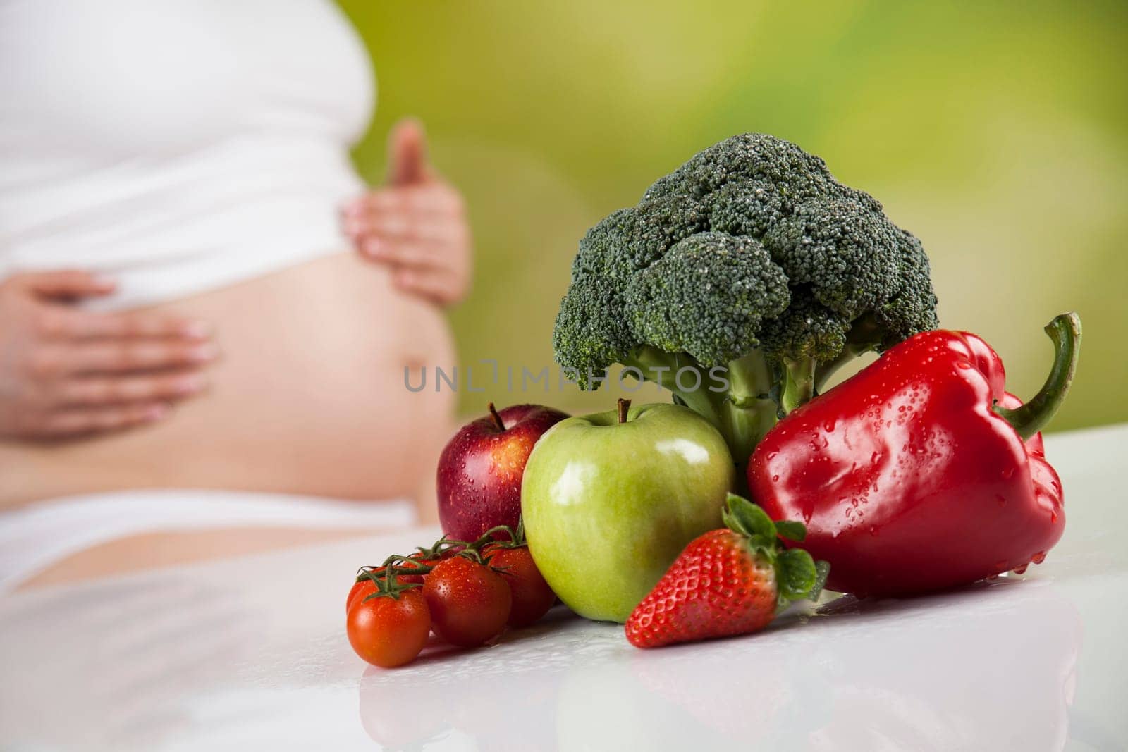 Pregnancy and nutrition, vitamins