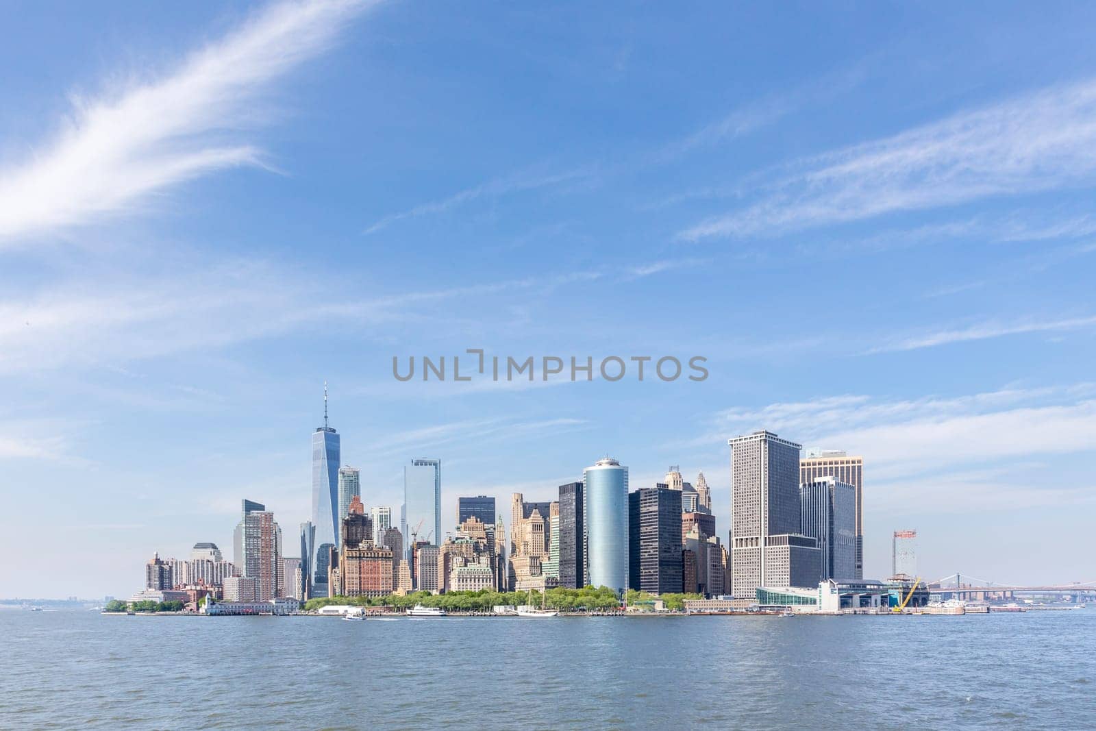 Panoramic view of Lower Manhattan, New York City, USA.