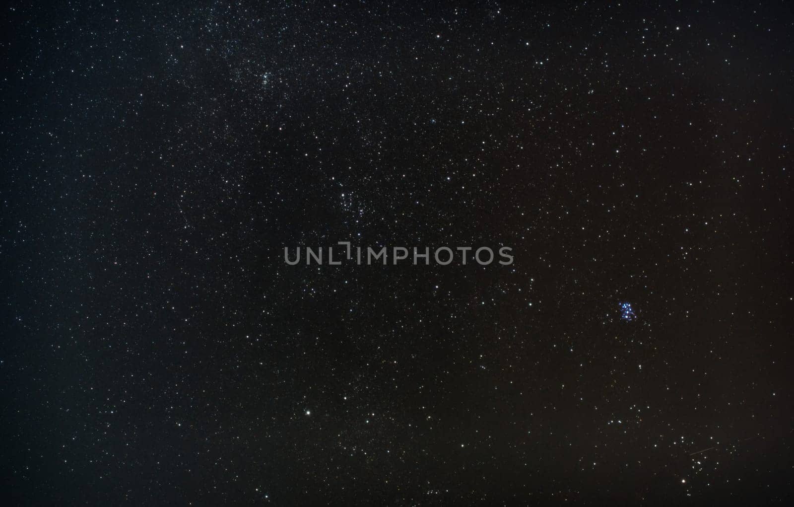 The MM45 Pleiades cluster as seen by a 28mm lens
