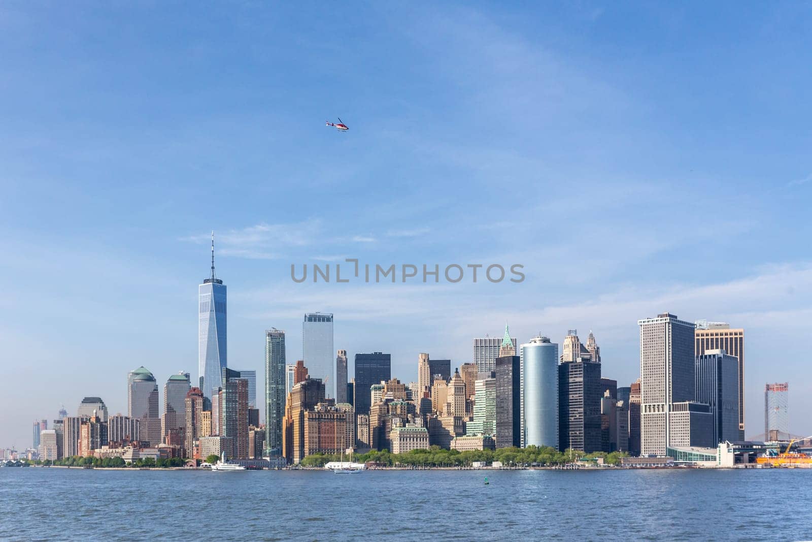 Panoramic view of Lower Manhattan, New York City, USA.