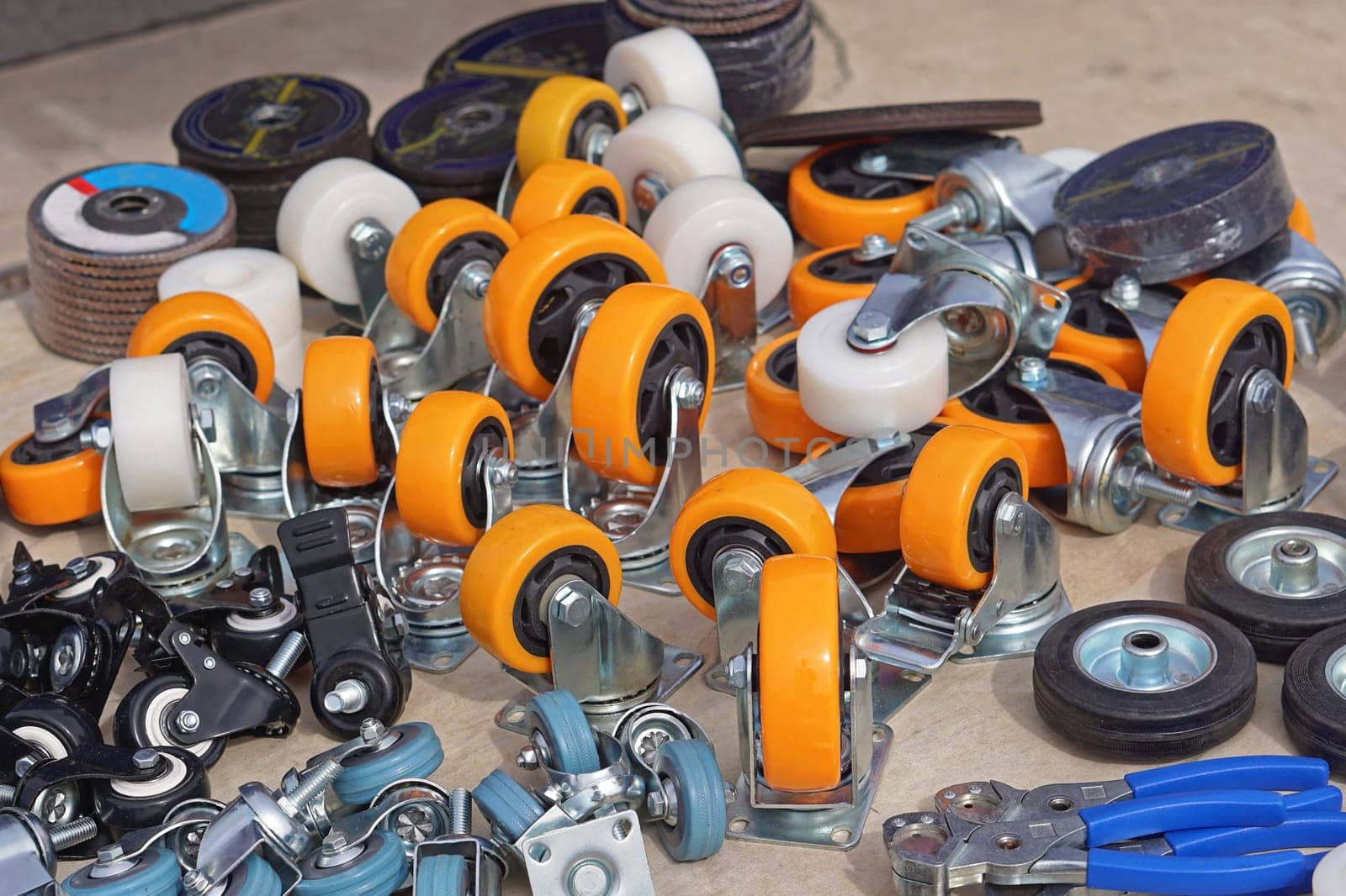 Various size wheels parts for carts transport