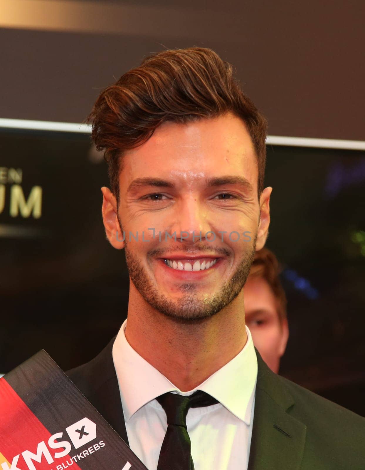 Tom von Holzapfel , Mister Hamburg 2018 Winner  ,  .Miss & Mister Hamburg modelcontest   2018 at the  Europapassage Hamburg . 31.08.2018