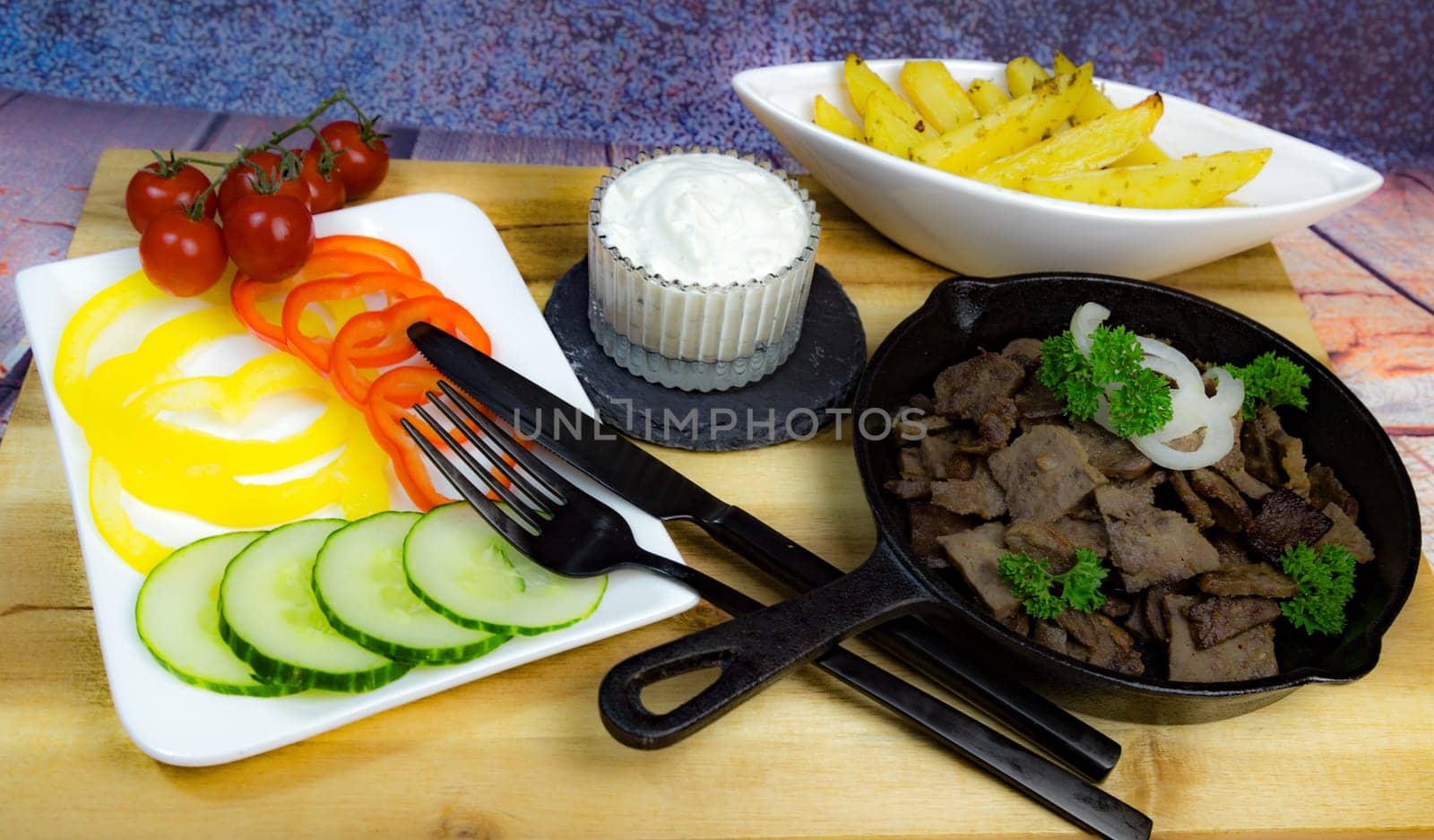 Gyros-Teller
