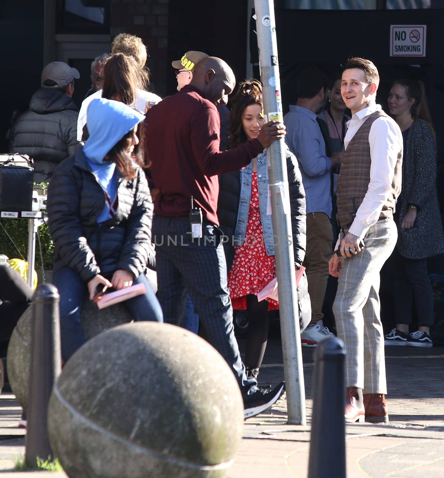 Naomi Scott,Djimon Hounsou  ,Jonathan Tucker and Crew,.filming 3 Angel for  Charlie  at the  Fleet Island Hamburg