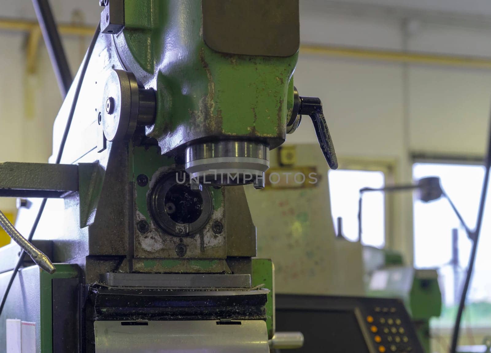 CNC miling of greed and old cutting material