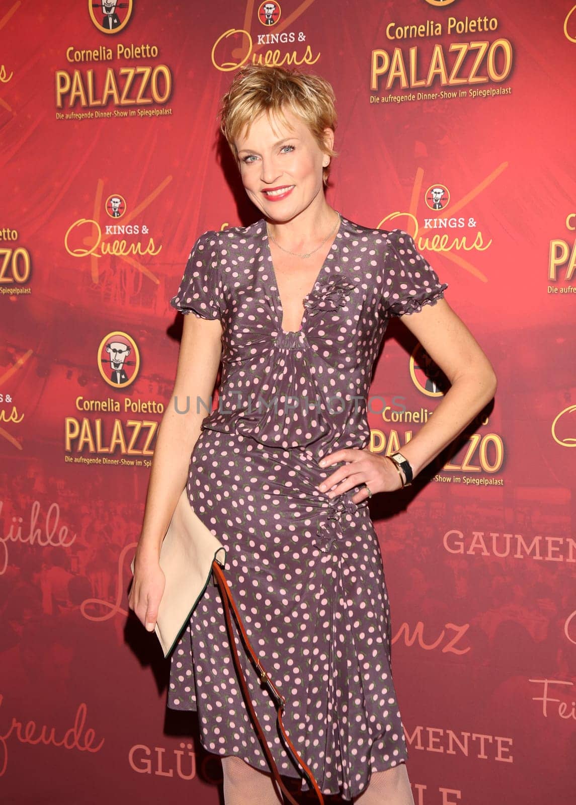 Sanna Englund  , .Hamburg Premiere von    PALAZZO Dinner - Show King and Queens  im  PALAZZO-Spiegelpalast Hamburg