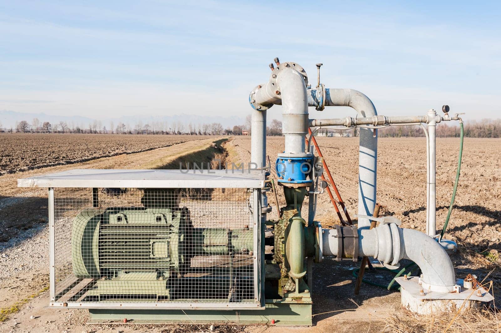 System for pumping irrigation water for agriculture