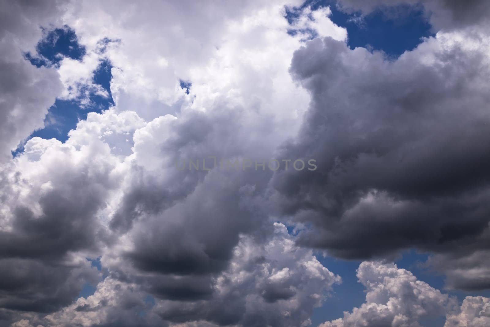 Clouds form into bad weather, rain will come