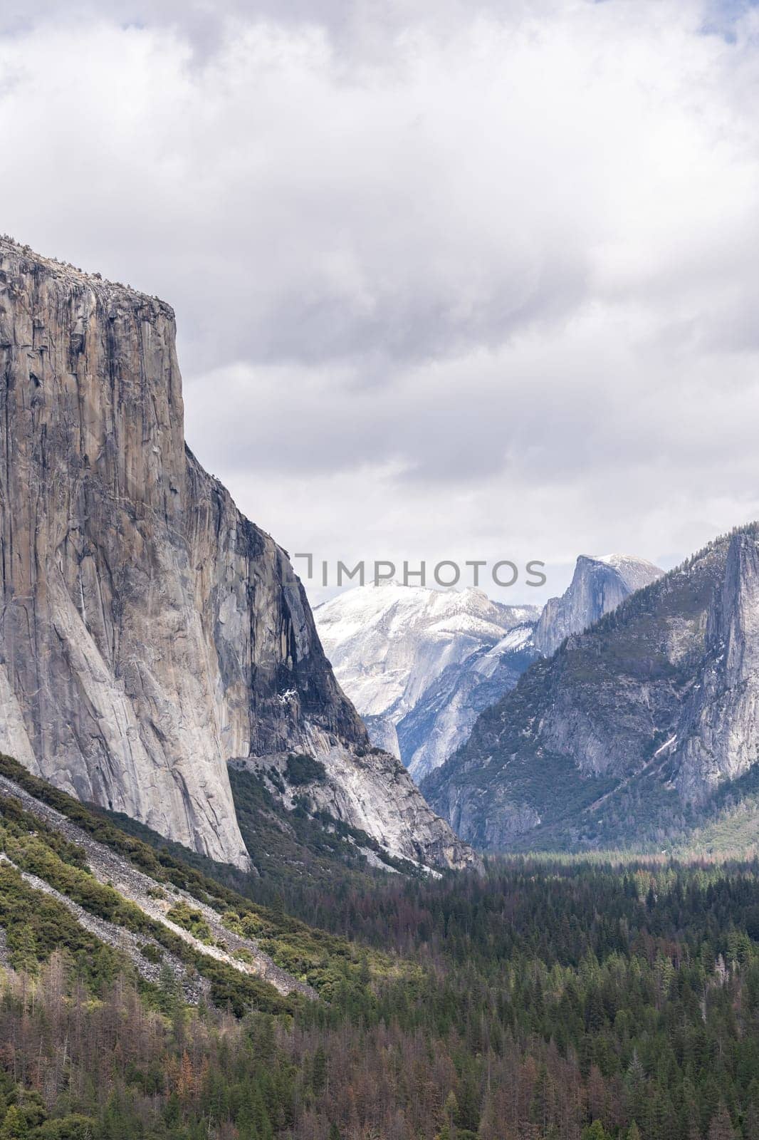 Tunnel View of Yosemite national Park in California San Francisco USA