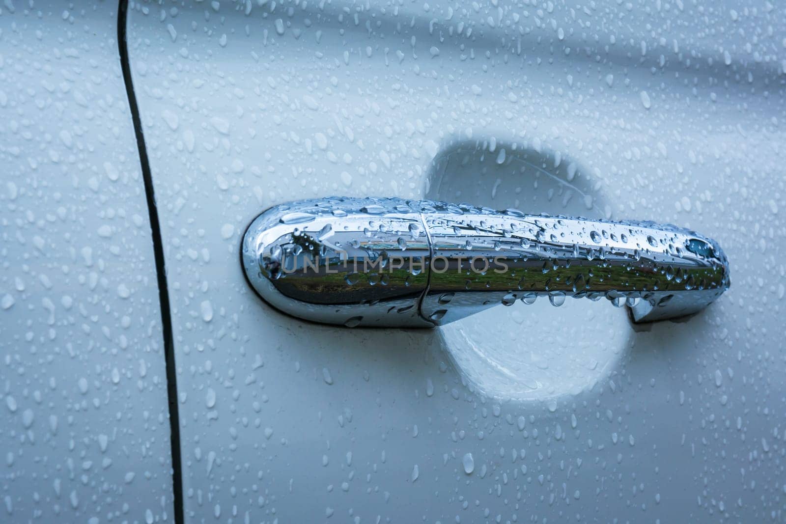 Car Handle Wet Droplets Water Blue Cold Wash Door Closed Knob Lever Chrome White Exterior