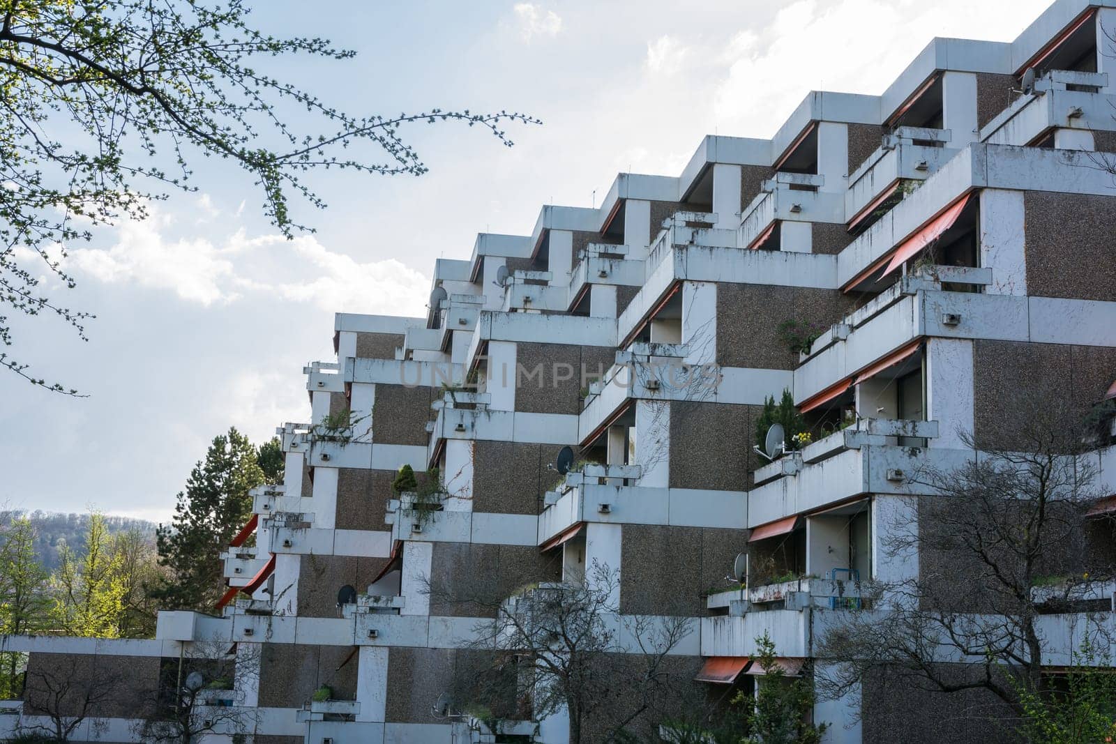 Blue Sky European Buildings Apartments Outdoors Green Day WCity Urban Typical Usual Sunny Weather Tree Architecture
