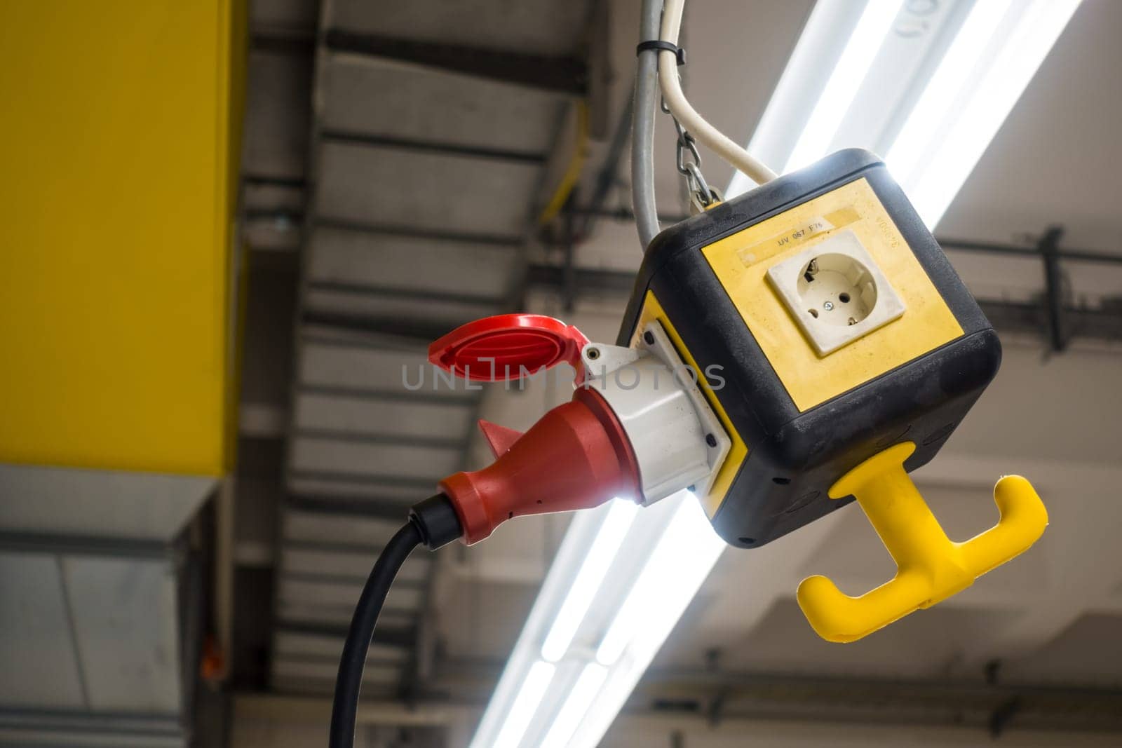 Industrial Machinery Electricity Outlet Fluorescent Lights