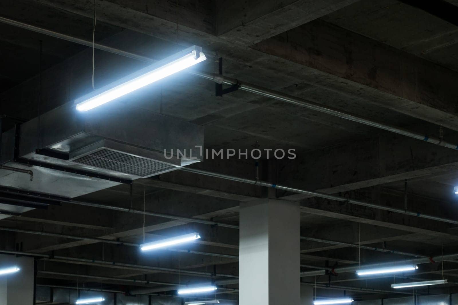 Fire Annihilator Pipe in a Chinese underground parking garage