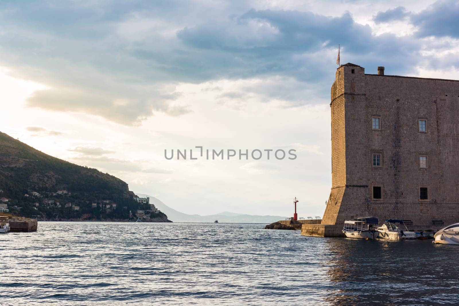 Morning Sun Over Dubrovnik Harbor Croatia Sunrise Beautiful Landscape