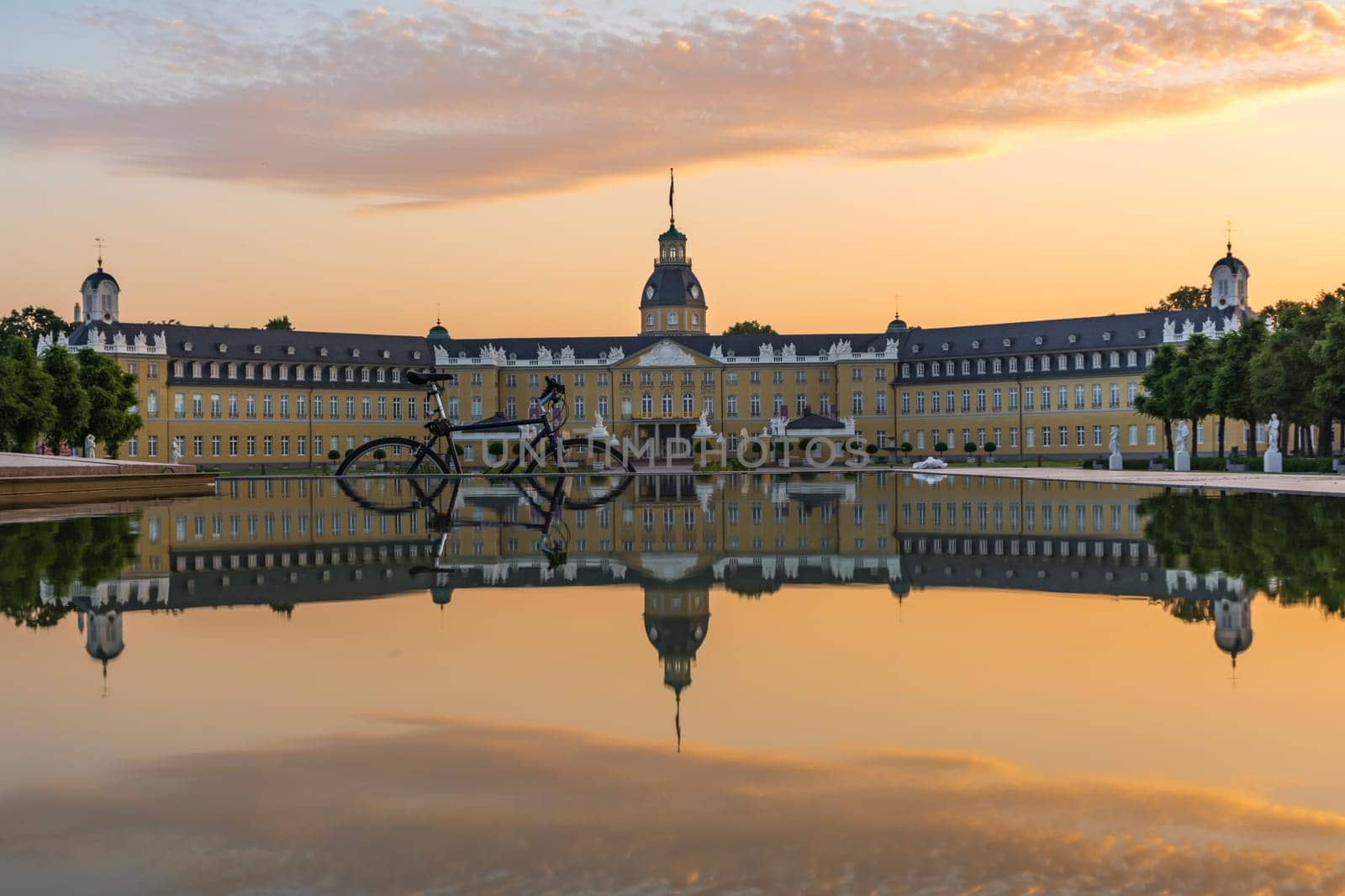 Karlsruhe Palace Center of City Germany Castle Schloss Architecture Park
