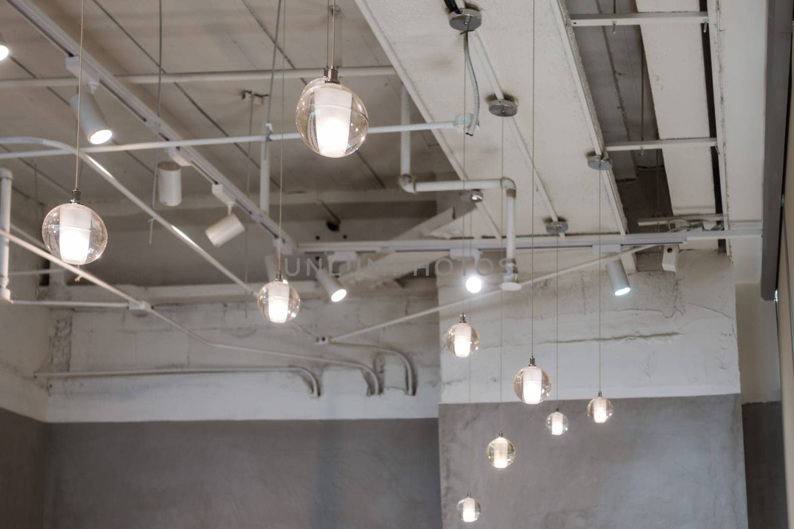 The Overhead Design and Structure