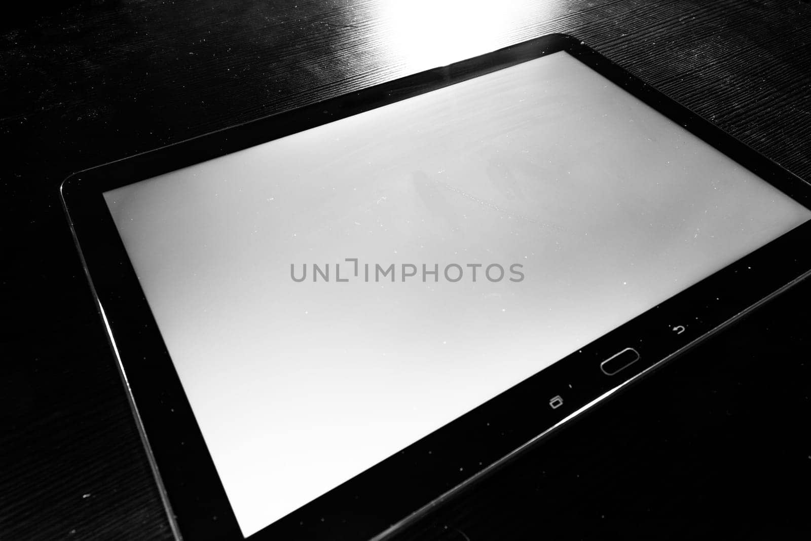 Blank Tablet White Screen Android Black Stylish Corporate Wood Desk