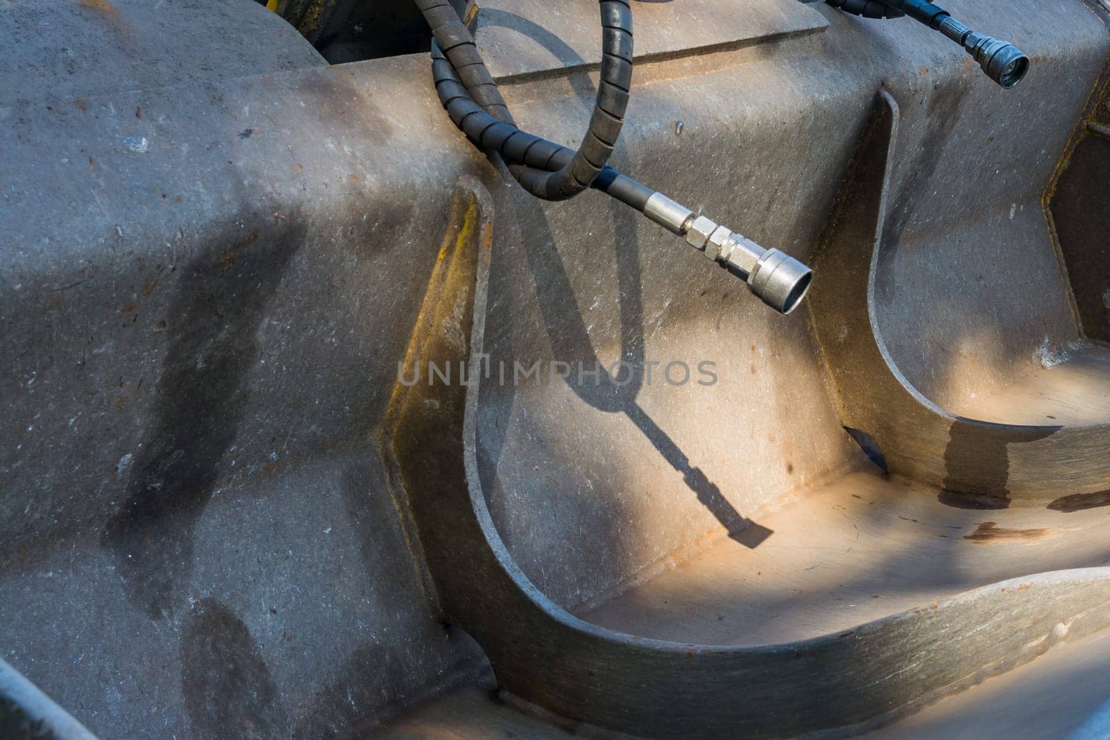 Bulldozer Digger Shovel Hose Disconnected Detail Close Industrial