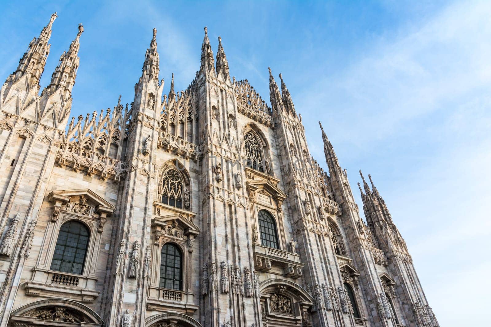 Milan Cathedral Duomo Outdoors Place Italy December Christmas Decoraiton and Crowd 2016 Night Day Famous Sightseeing Destination