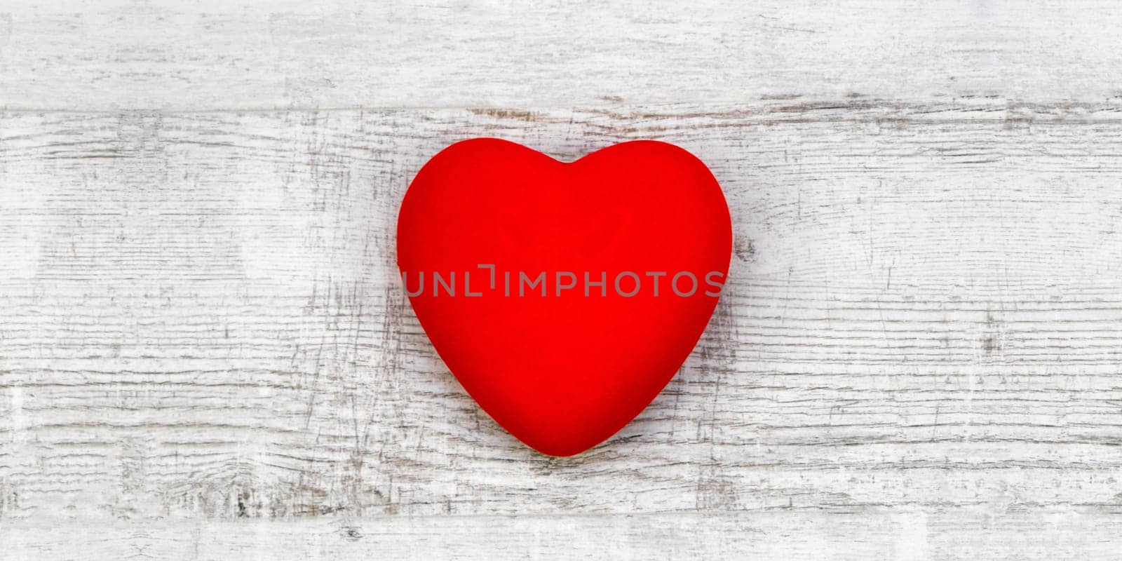 Red heart wooden background, valentine day greeting card