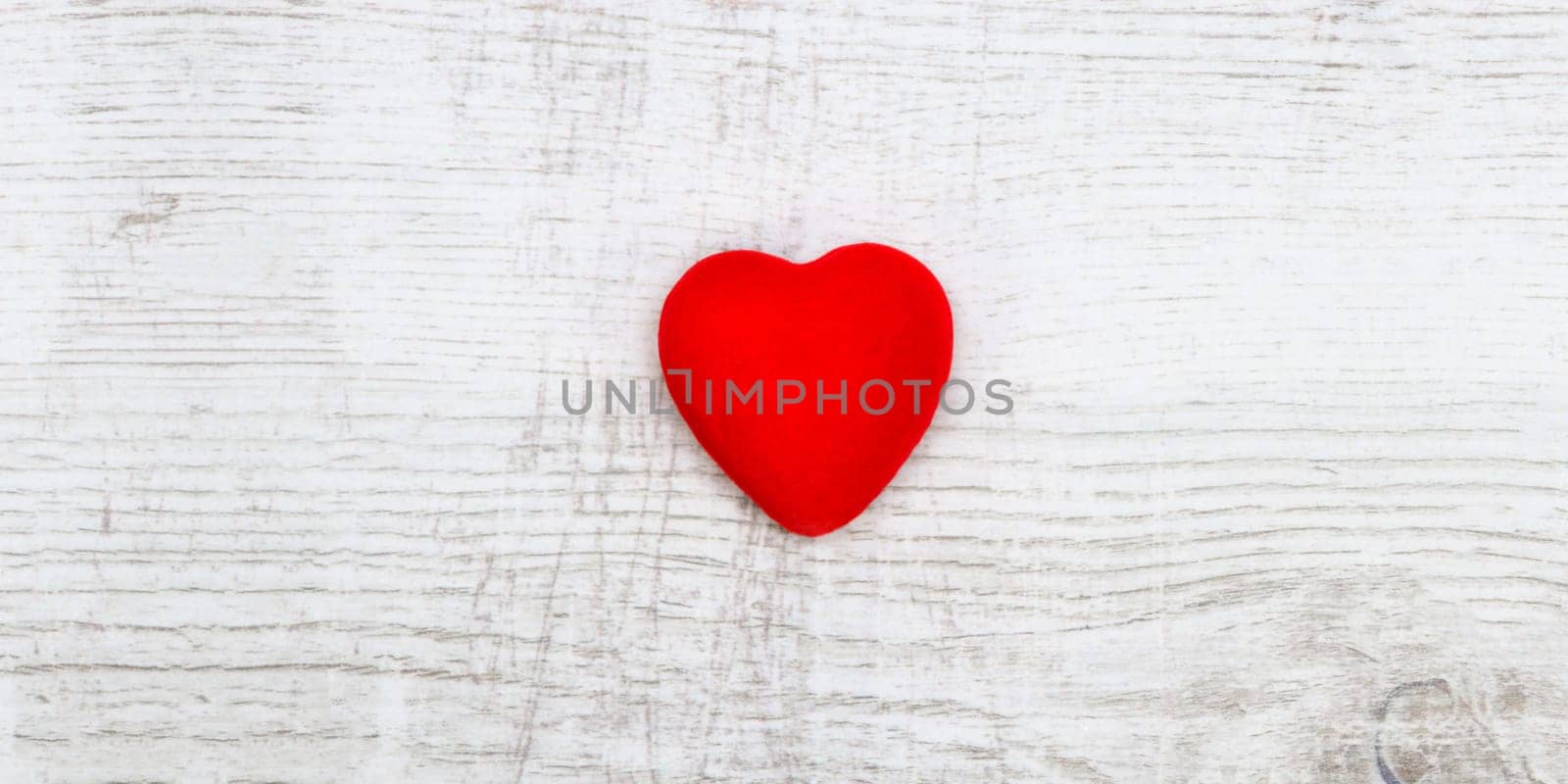 Red heart wooden background, valentine day greeting card