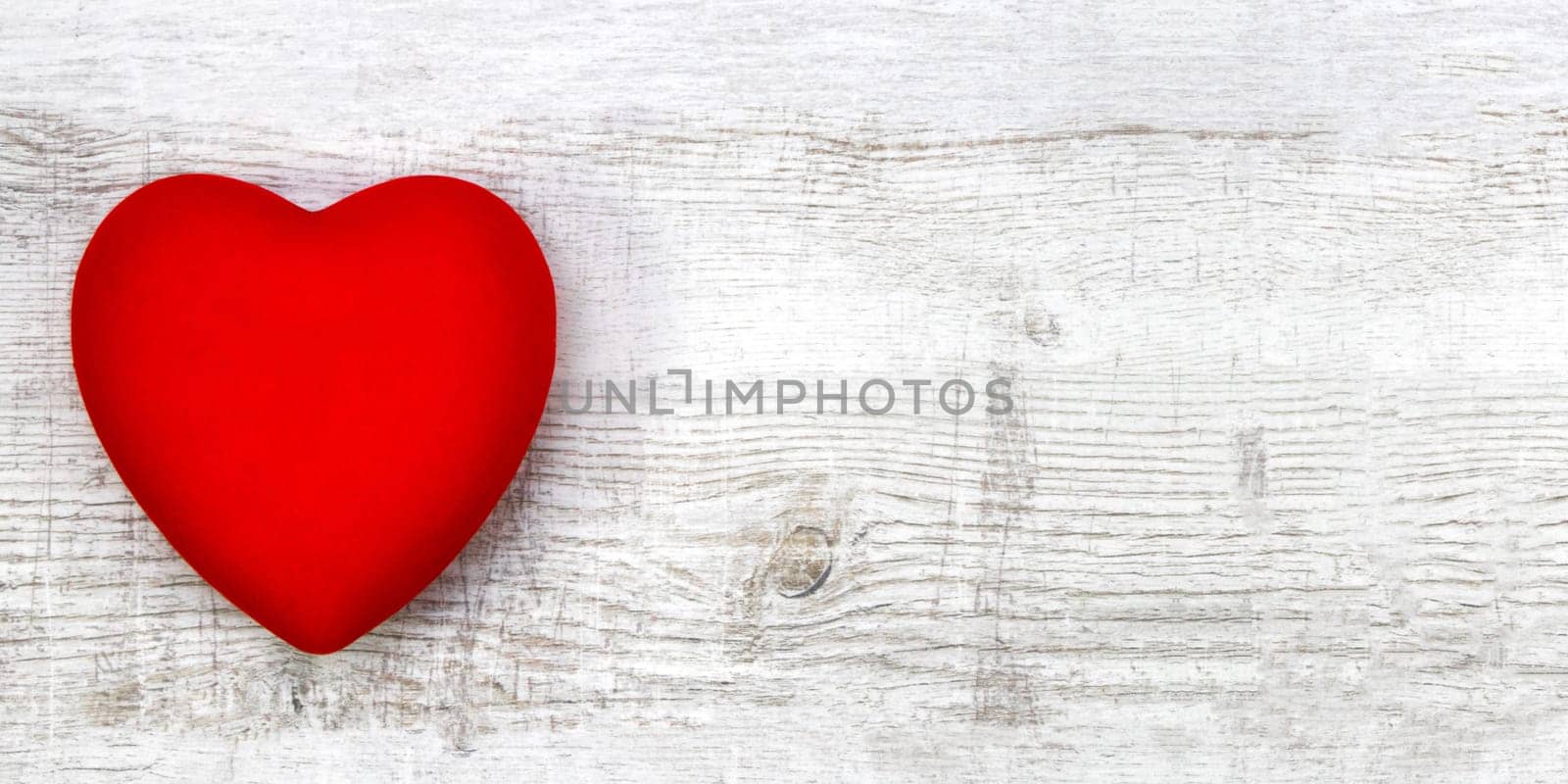 Red heart wooden background, valentine day greeting card
