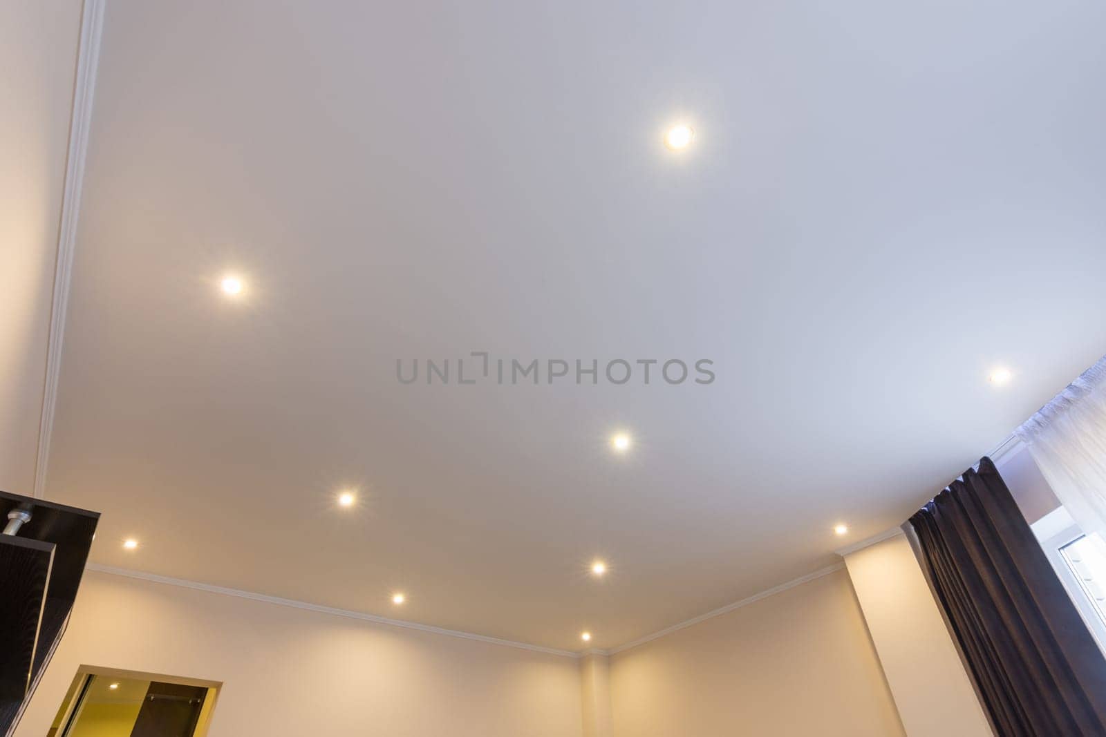 Ceiling in the hall, lighting is on