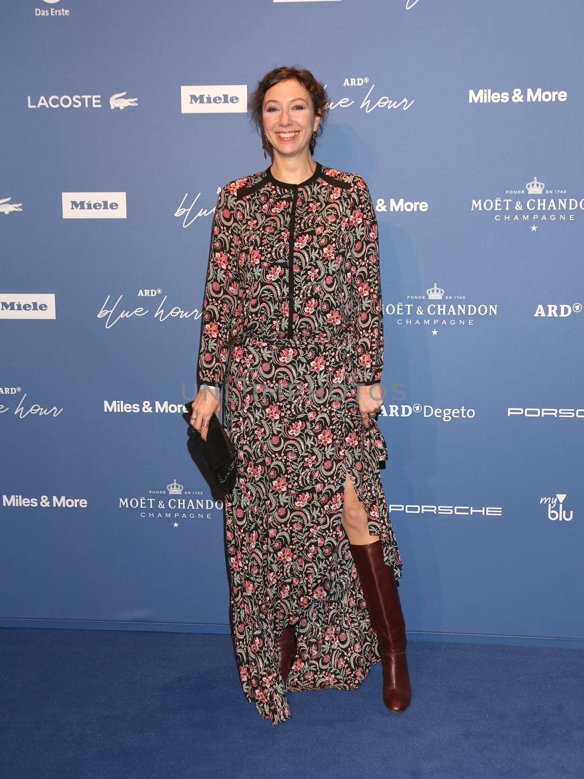 URSULA STRAUSS -  Blue Hour  - BERLINALE 2019