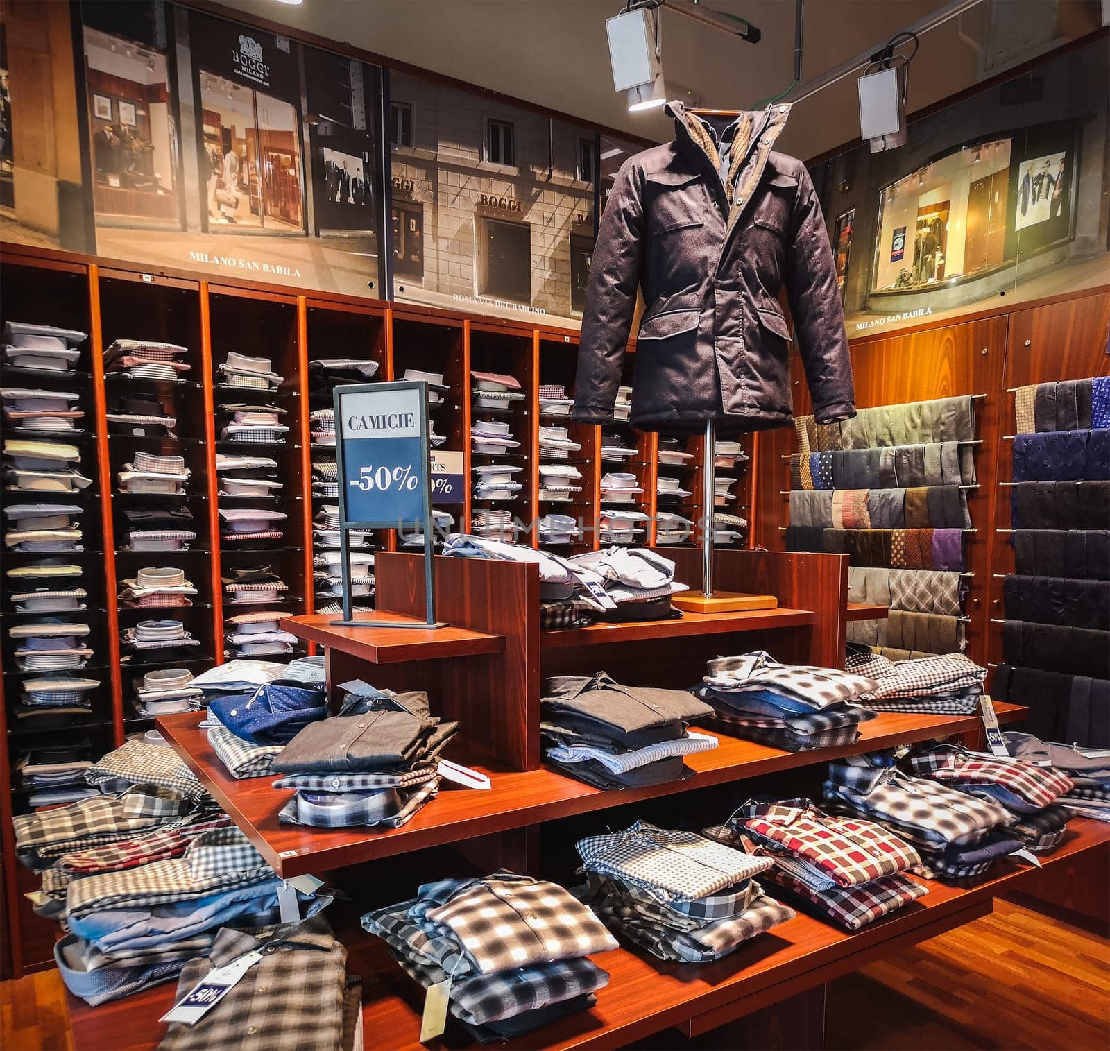 Barberino, Italy, 13 Gen 2019 - A shirts shop store -  one of the many shops of the Barberino outlet