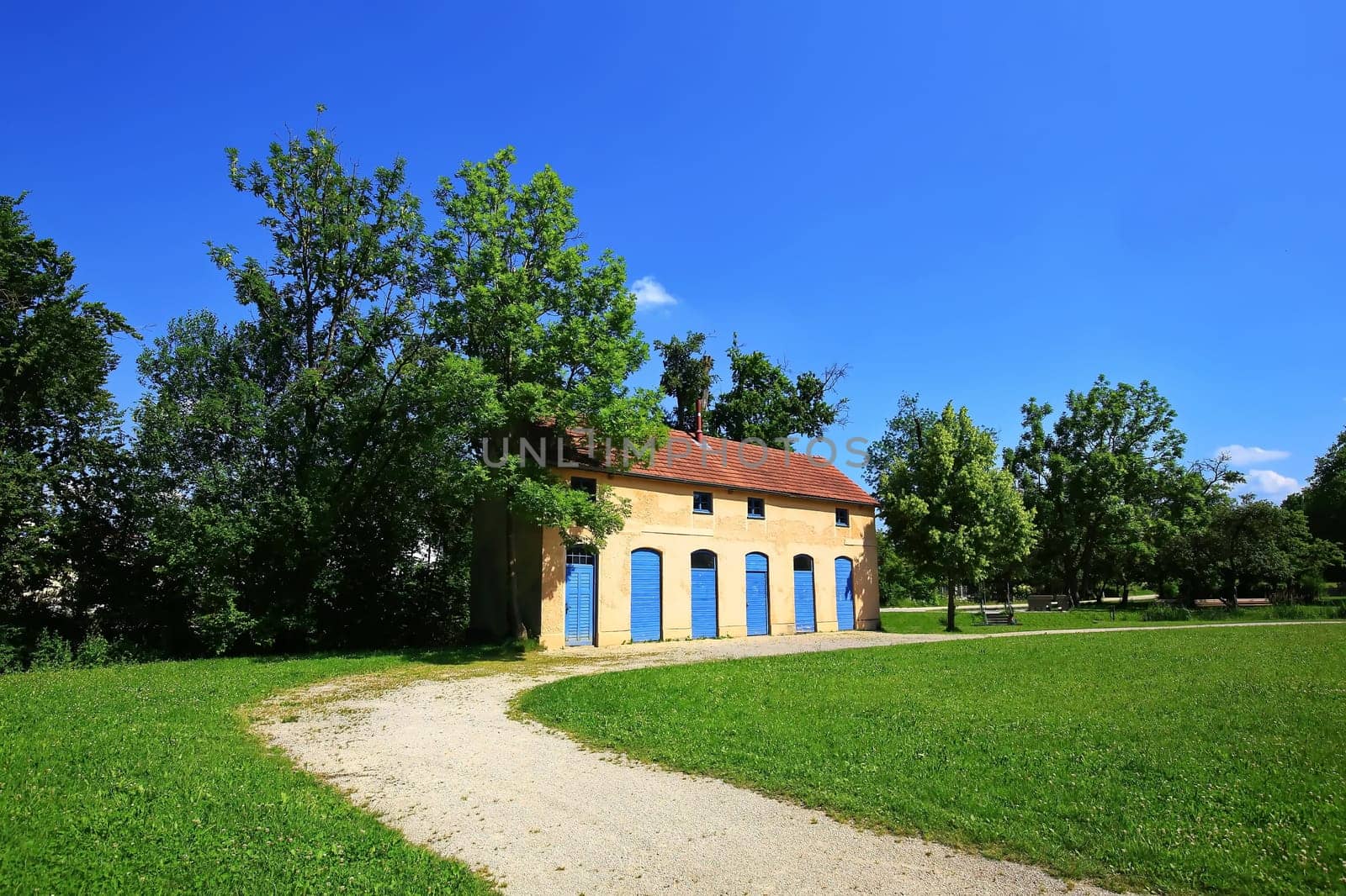 Haus an der Ach Memmingen is a city in Bayern/Germany with many historical attractions