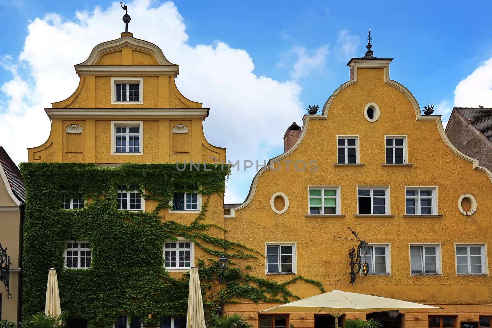 Memmingen Memmingen is a city in Bayern/Germany with many historical attractions