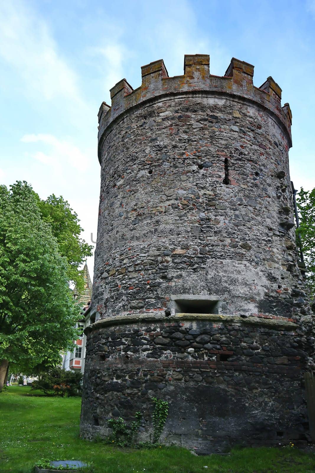 Ravensburg Ravensburg is a city in Germany with many historical attractions