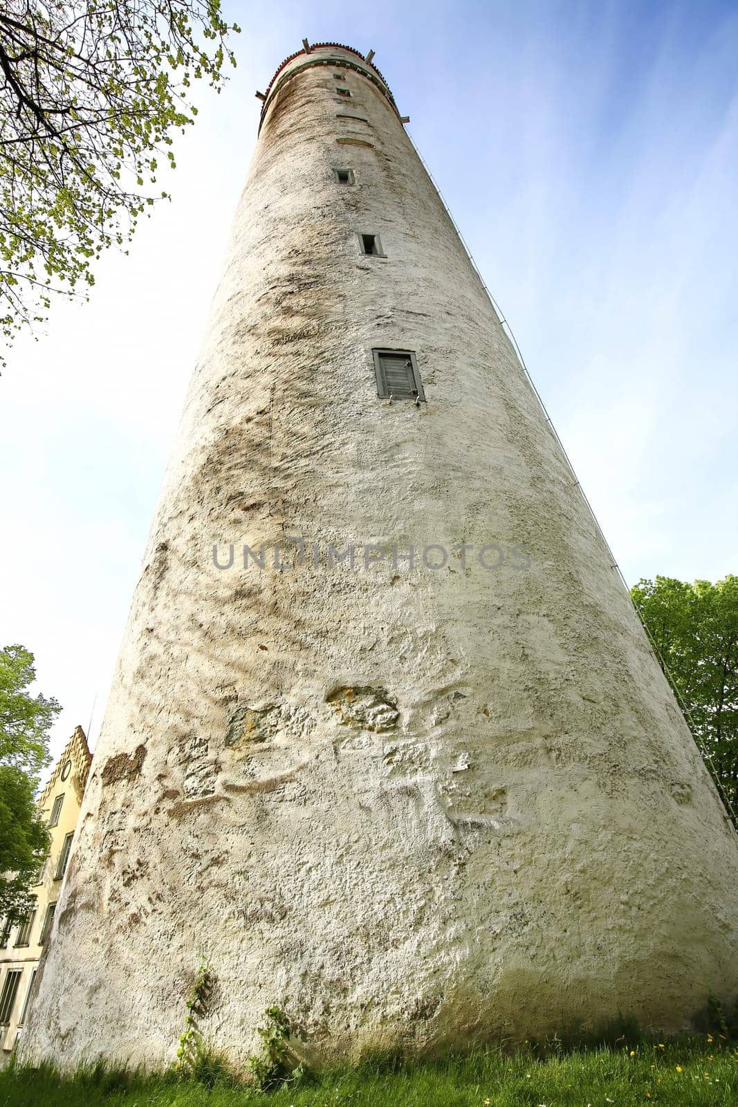 Ravensburg Ravensburg is a city in Germany with many historical attractions
