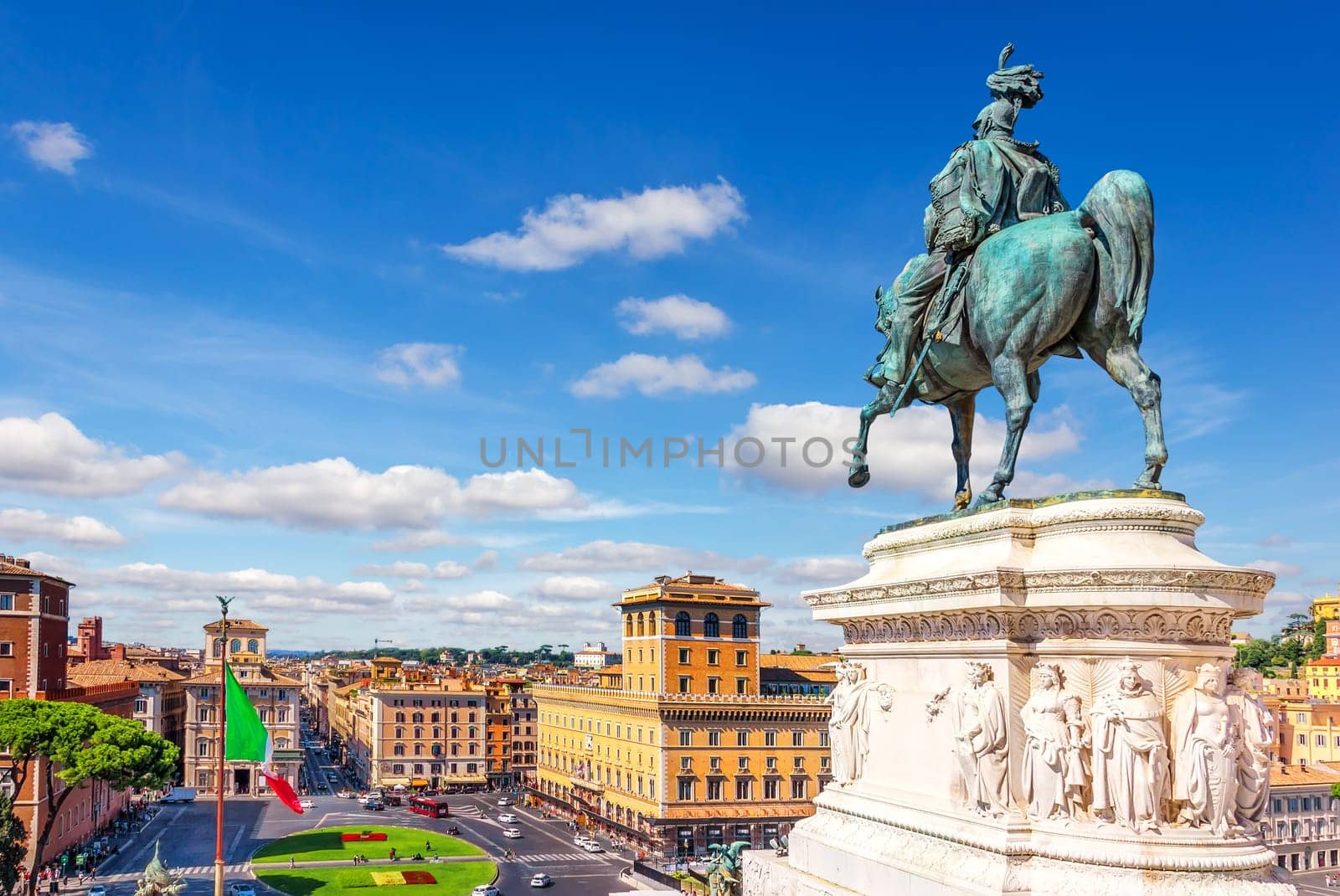 Bronze statue of Victor Emmanuel II and view on the Piazza Venezia