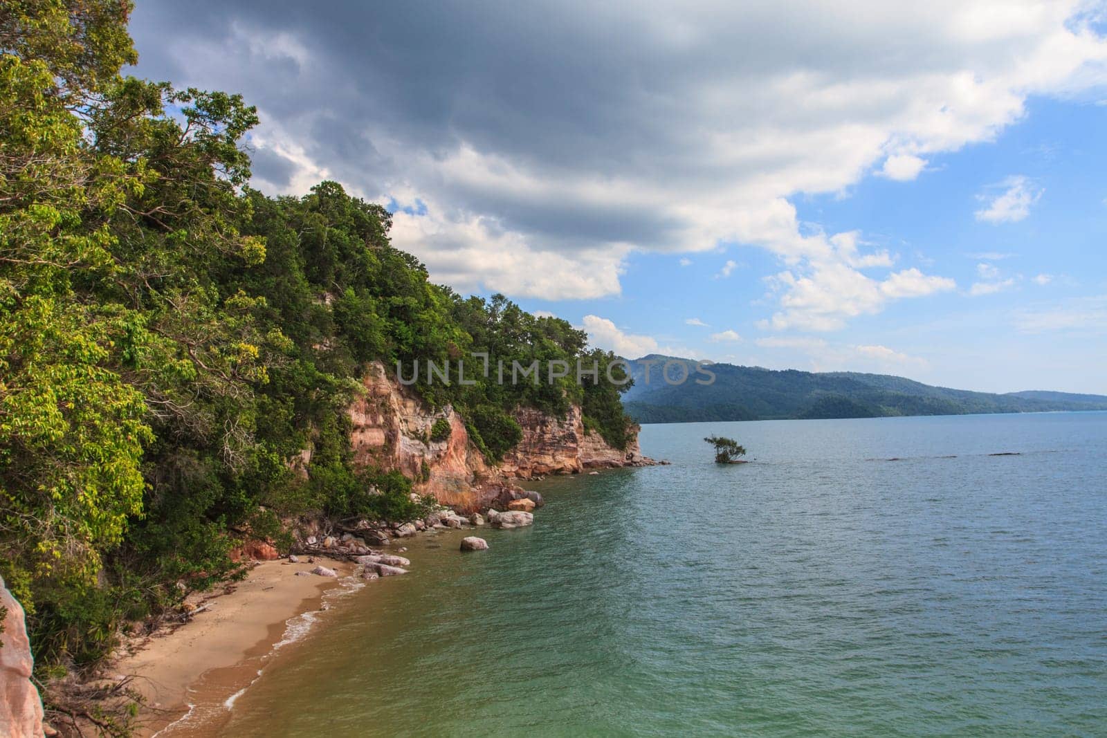 beautiful tropical sea in summer, beach island and the sea in Thailand