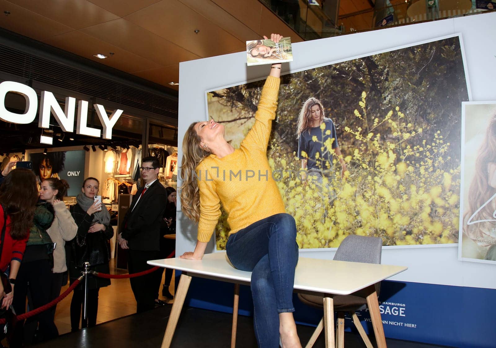 Gisele Buendchen visit of Thalia Book Store in Hamburg, Germany on03.04.2019