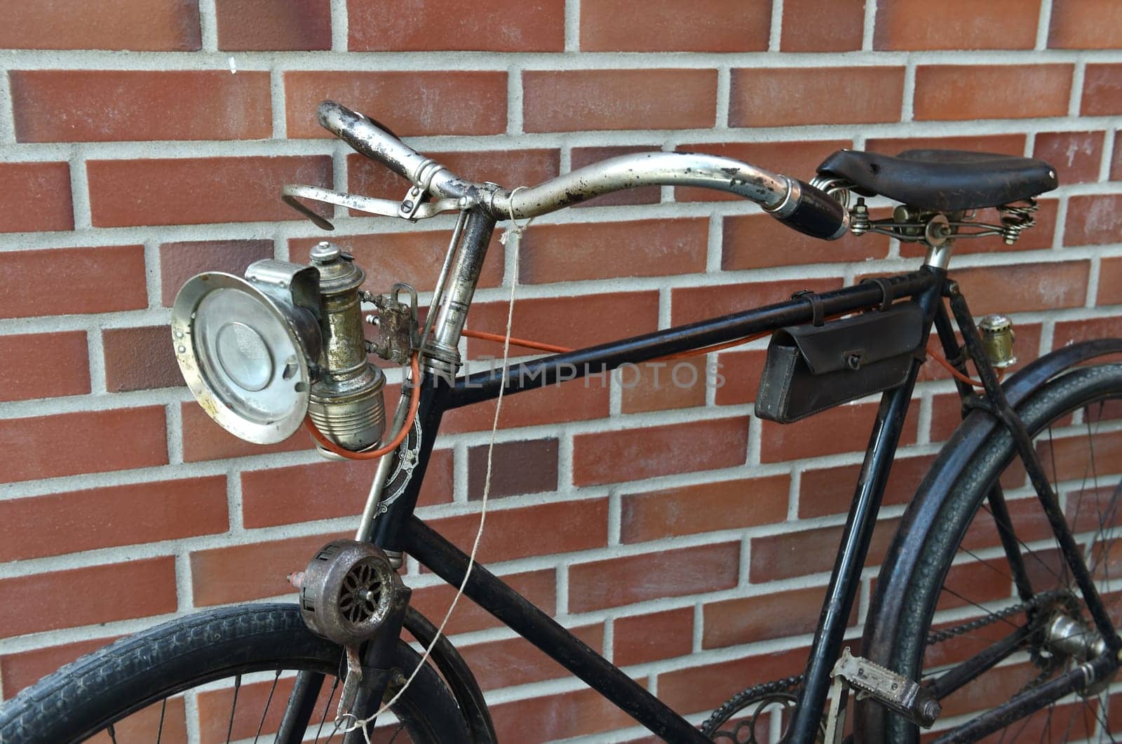 Bicycle from 1914! It is a Stukenbrok Germany with Karbit lamp.