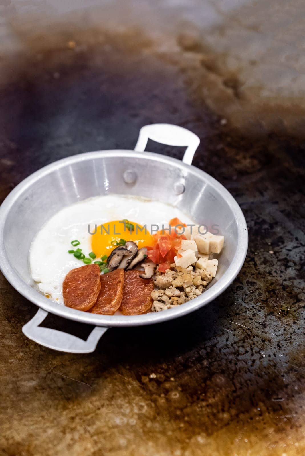 cooking of Thai Egg frying pan