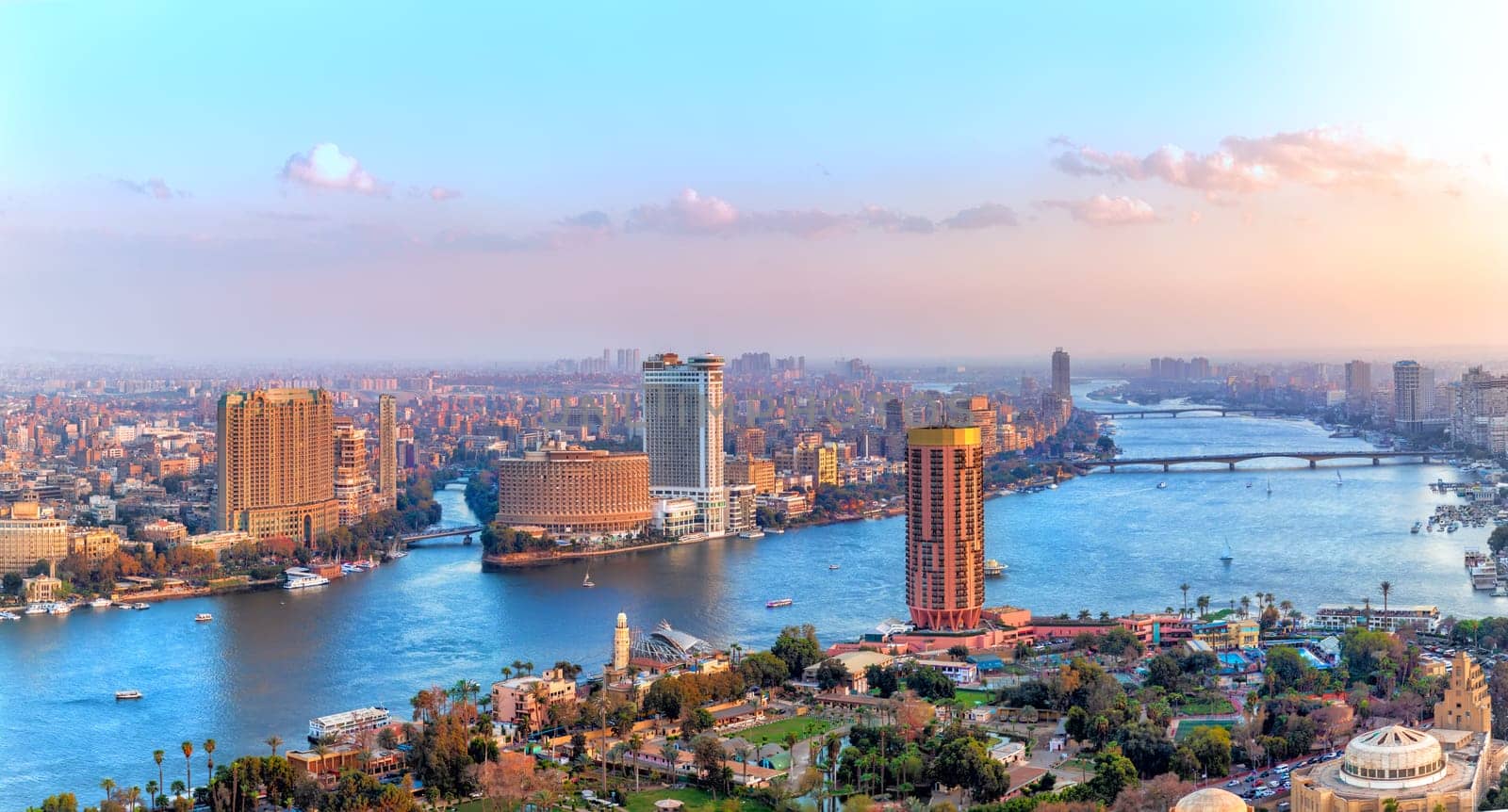 Cairo downtown, view of the Nile, the skyscrappers and the bridges, Egypt.