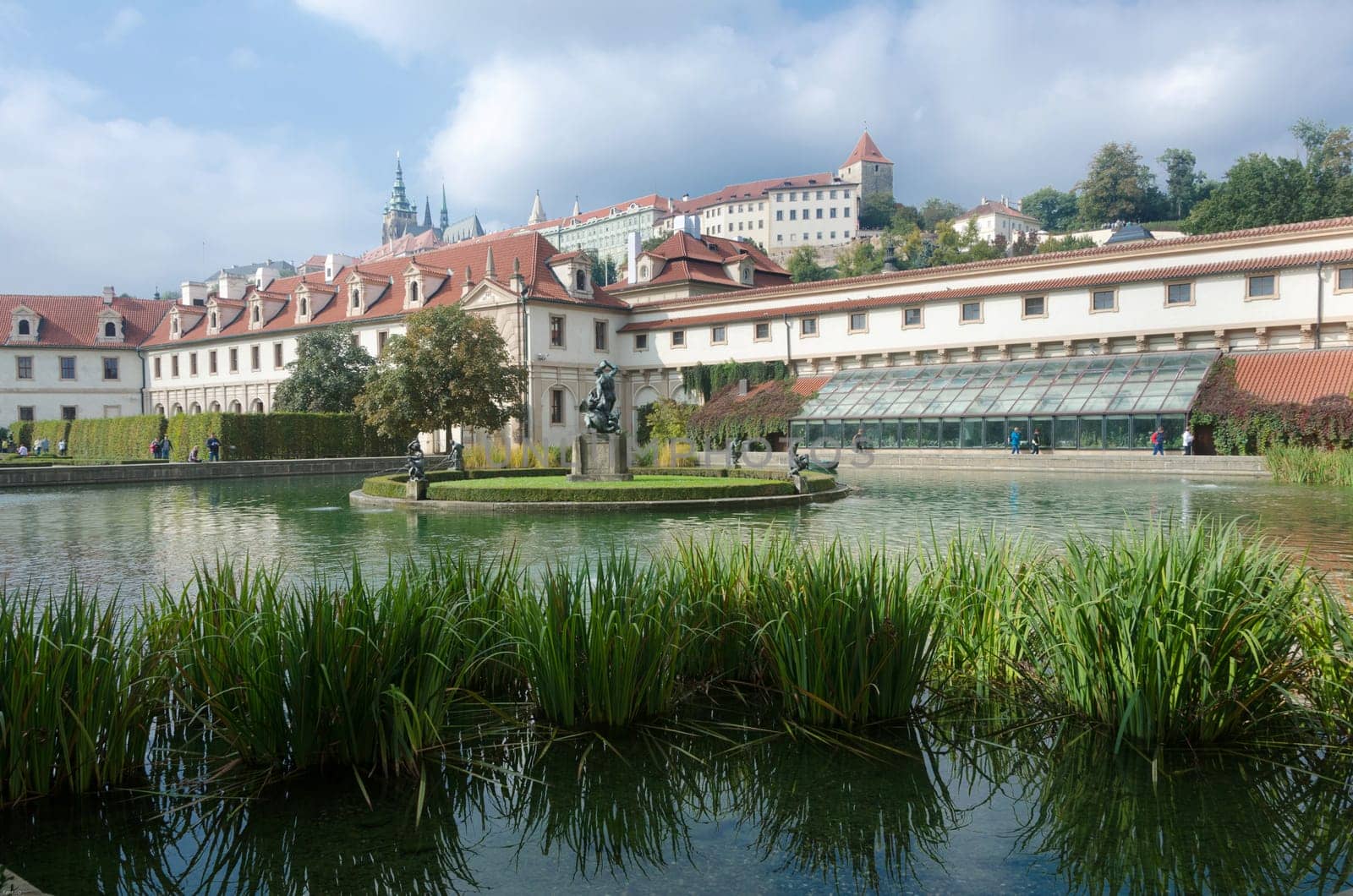one beutiful park in prag with water
