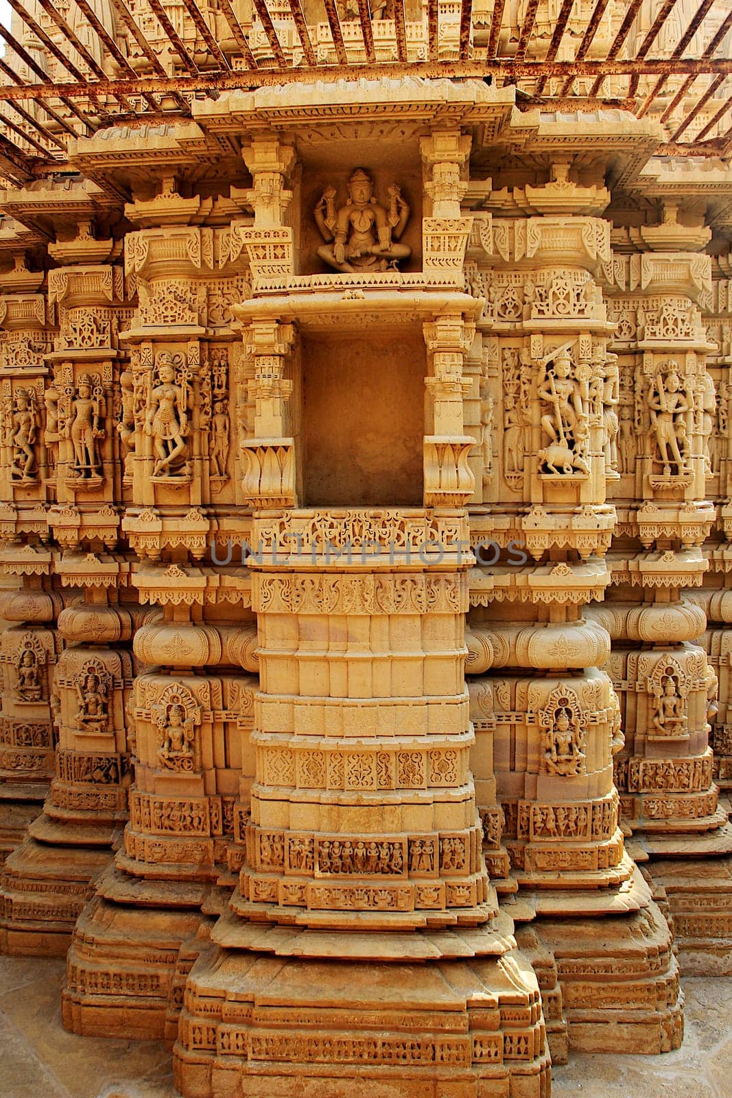 Exquisitly carved stone pillars at Jain Temple in Jaisalmer Fort, Jaisalmer, Rajasthan, India, Asia