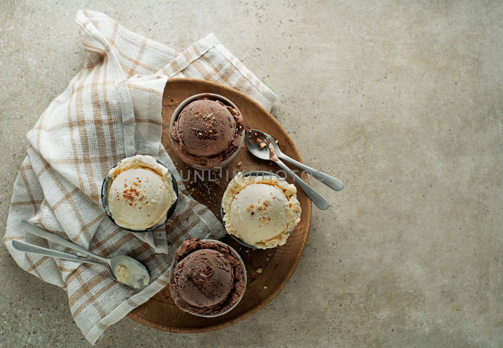 Set of ice cream scoops with chocolate and vanilla flavours